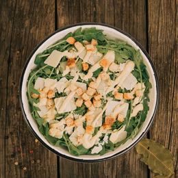 Caesar salata
